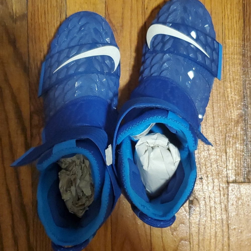 Cleets